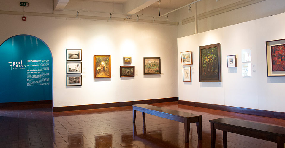 Sala de exhibición del Museo de Arte Costarricense.